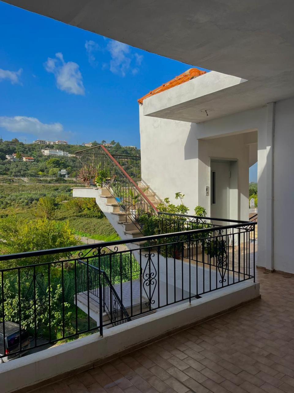 Akrata V Apartment Экстерьер фото